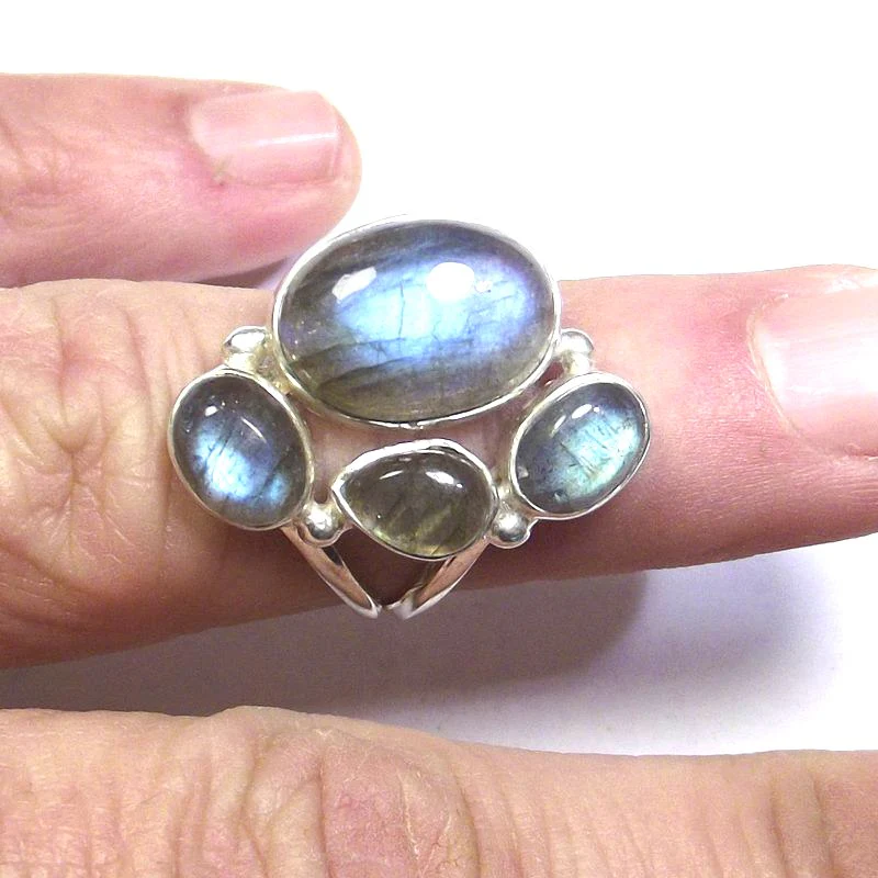 ANELLO argento con Labradorite cabouchon ovale 13 - 15