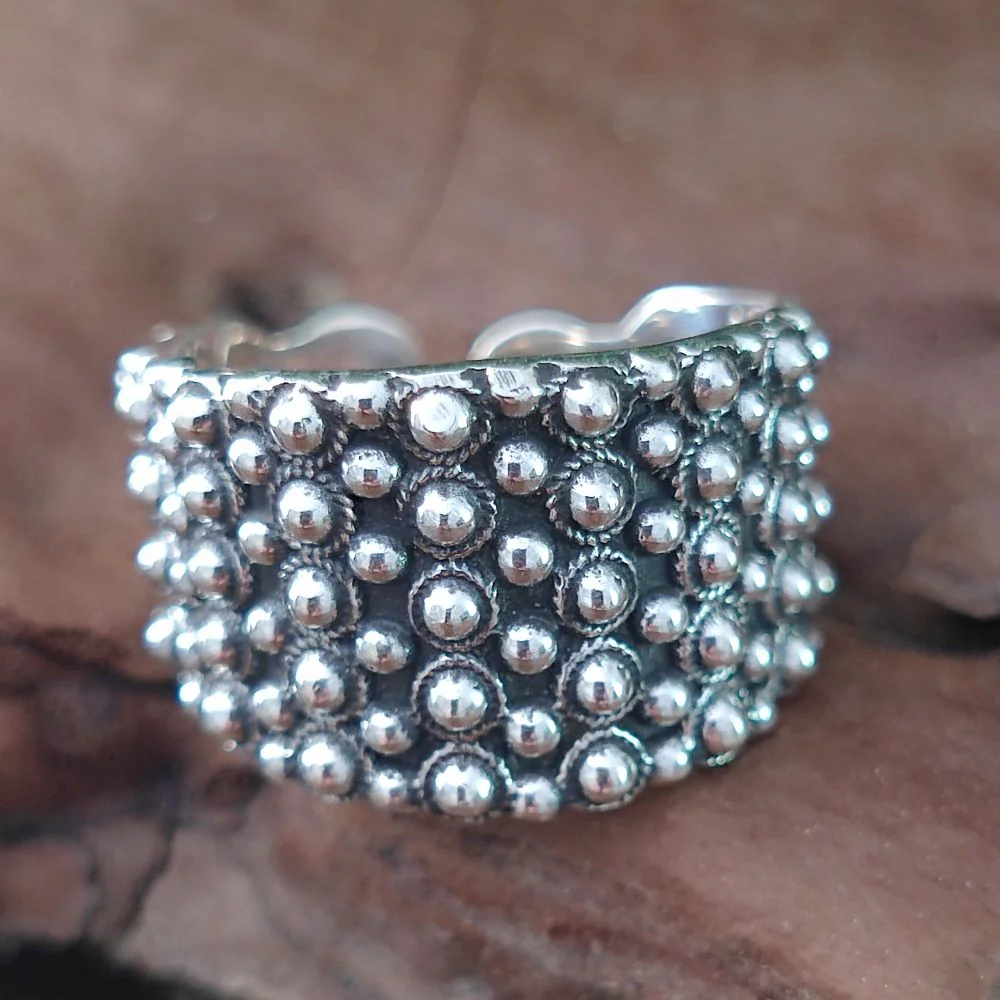 ANELLO artigianale a fascia in argento 925 - KARIMATI - Image 2