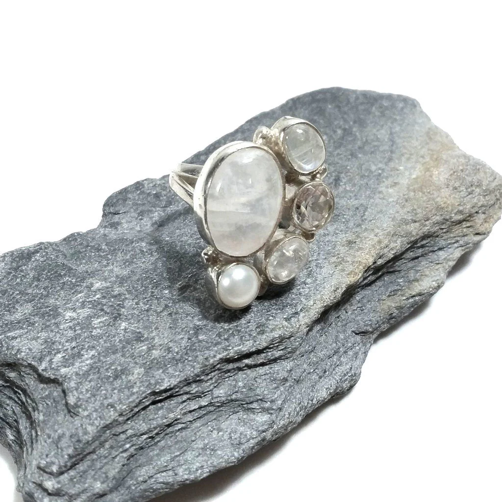 Anello con pietra in argento 925 con Pietra di Luna, Perla, Cristallo di rocca | GIOIELLI IN ARGENTO - Image 3