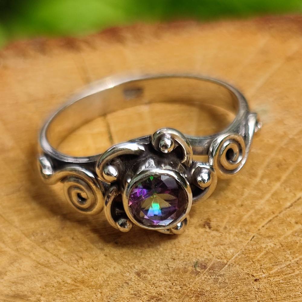 Anello con pietra in argento 925 GURUDAS
