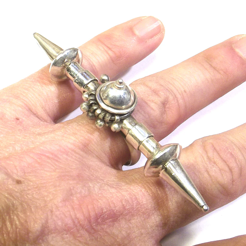 Anello etnico in argento 925 - Tribù RABARI - Image 3