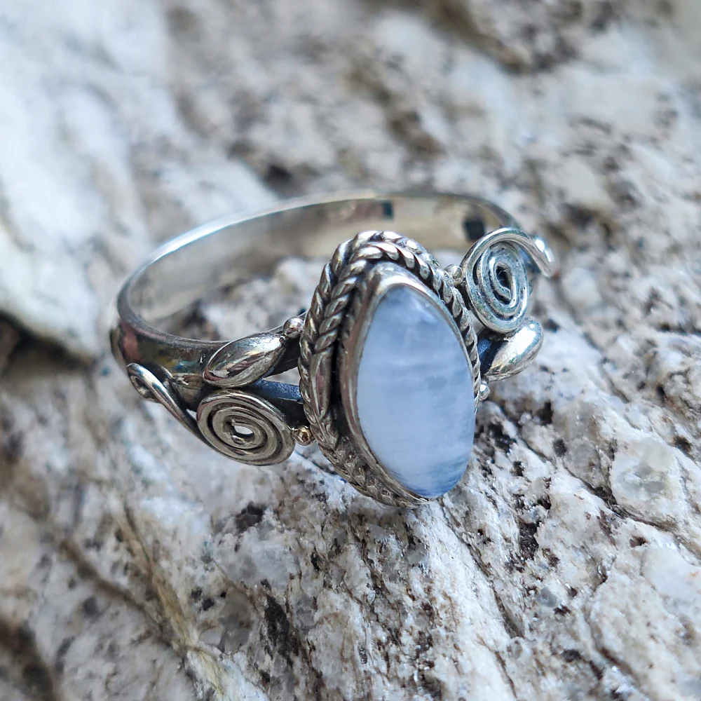 Anello etnico con pietra in argento 925 - MAHO - Image 3