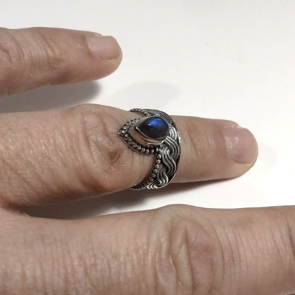 ANELLO ETNICO in argento 925 Anello con pietra Labradorite | ANELLI ARGENTO - Image 4