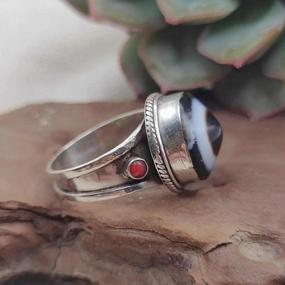 Anello etnico in argento 925 con Dzi tibetano - UPPAL - Image 2