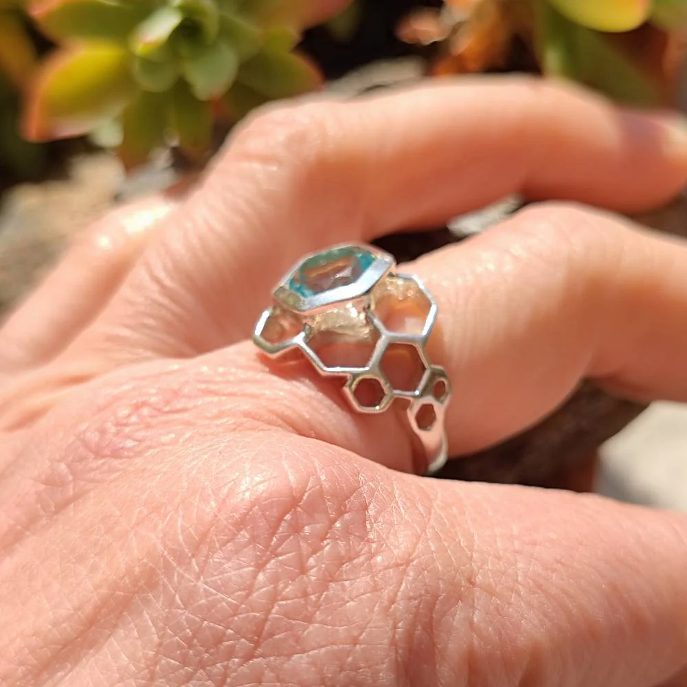 Anello etnico in argento 925 con pietra - BUILI - Image 3