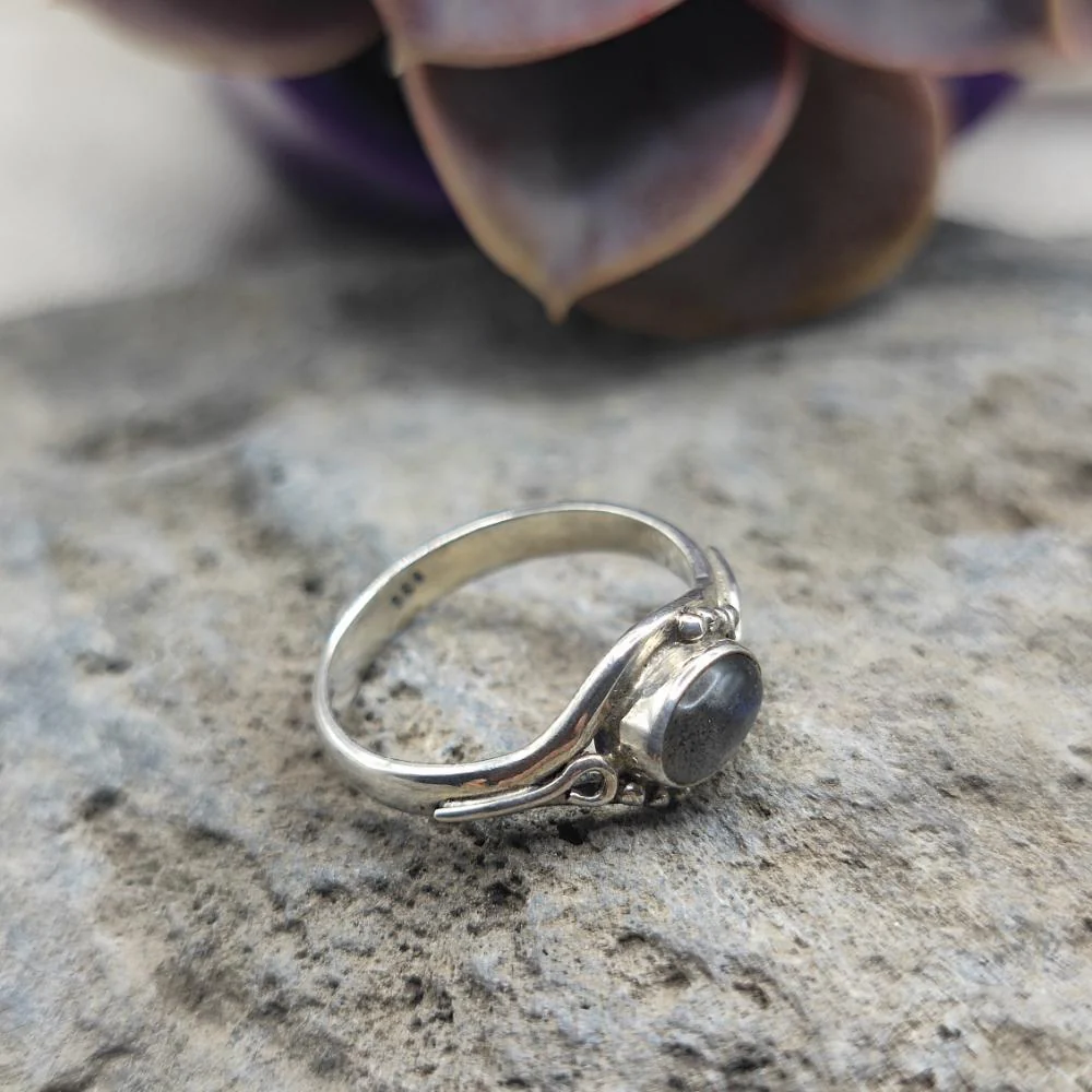 Anello etnico in argento 925 pietra di luna - VAIDHEI - Image 3
