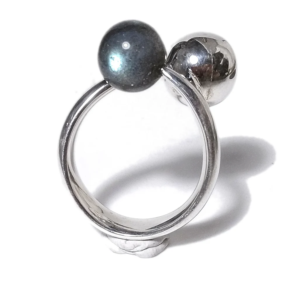 Anello fascia in argento 925 con pietra - TWISTER - Image 4