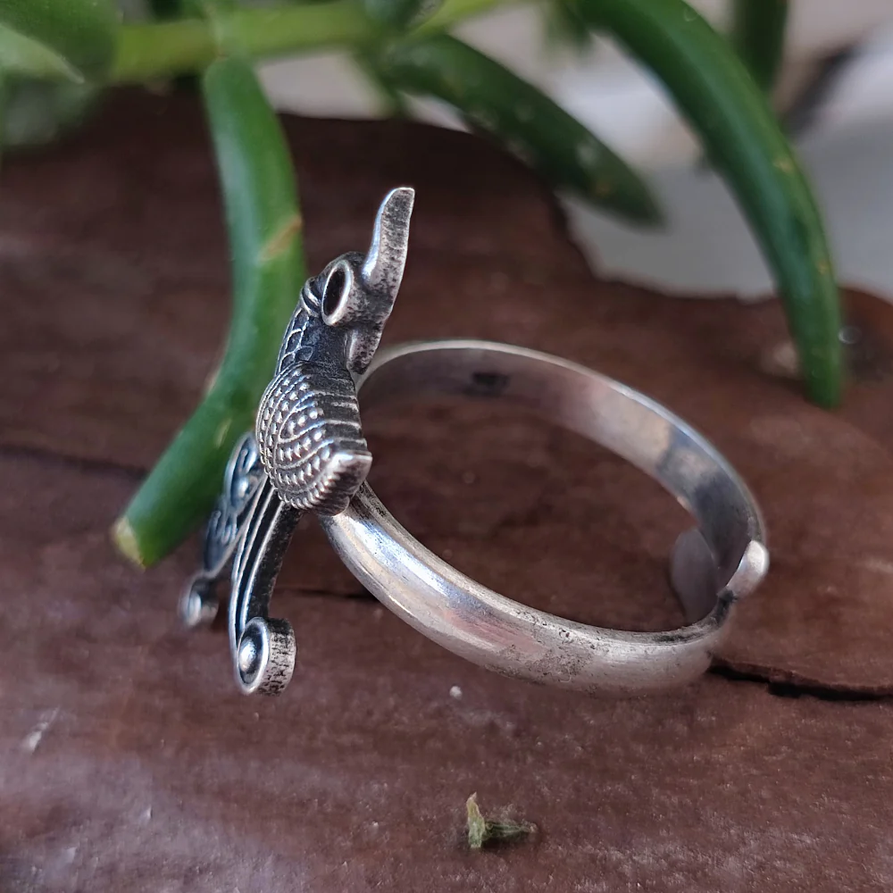 Anello in argento antico con pavone - MOGAL - Image 4