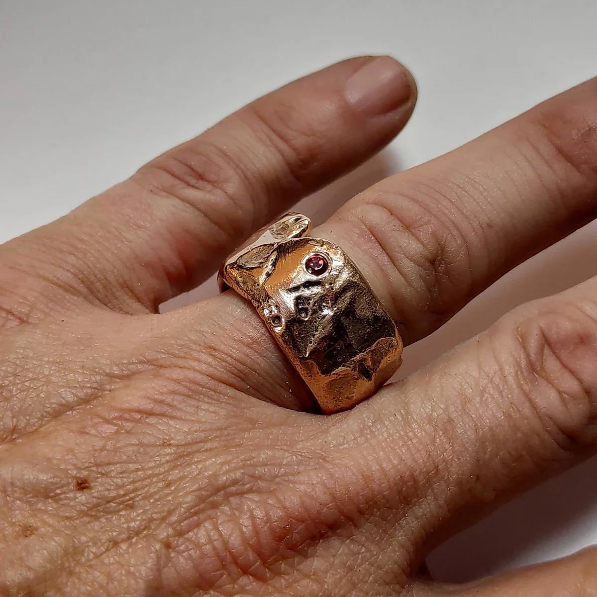 Anello in bronzo e granato - bronzeage1968 - Image 6