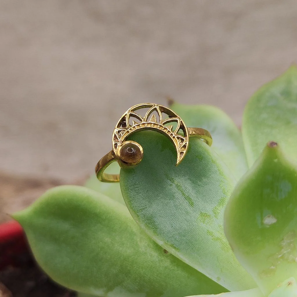 ANELLO in ottone con mezza luna e ametista - PAMUR - Image 6