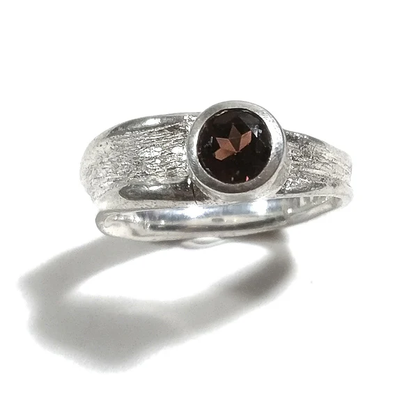 Anello KAMA fascia in argento 925 ANELLO artigianale con pietra | ANELLI artigianali - Image 9
