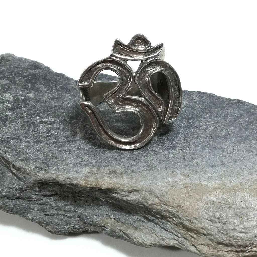 Anello con OM in argento 925 traforo - AZAMGHAR - Image 3