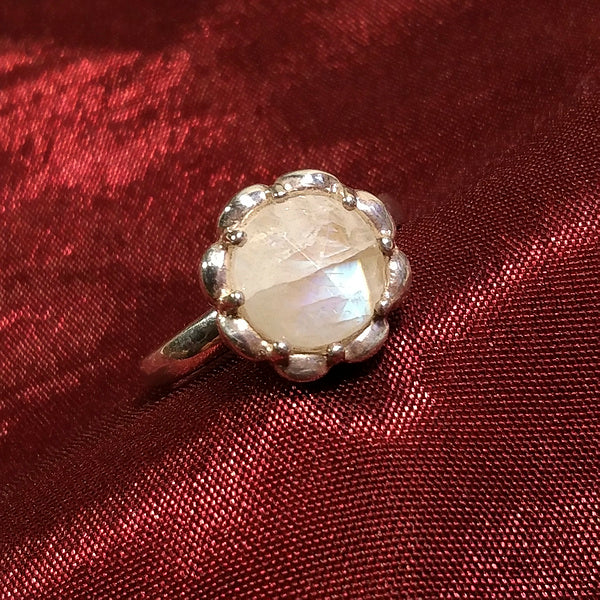 ANELLO SOLITARIO SUSAN in argento 925 con Pietra di Luna | gioielli in argento - Image 4