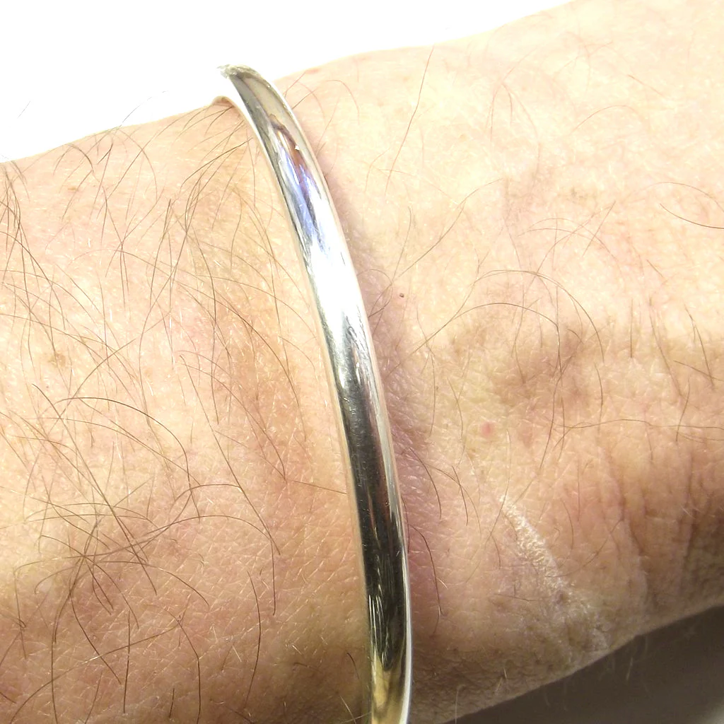 Bracciale NATAN in Argento 925 – Bracciale Cerchio Fine Apribile Artigianale - Image 3