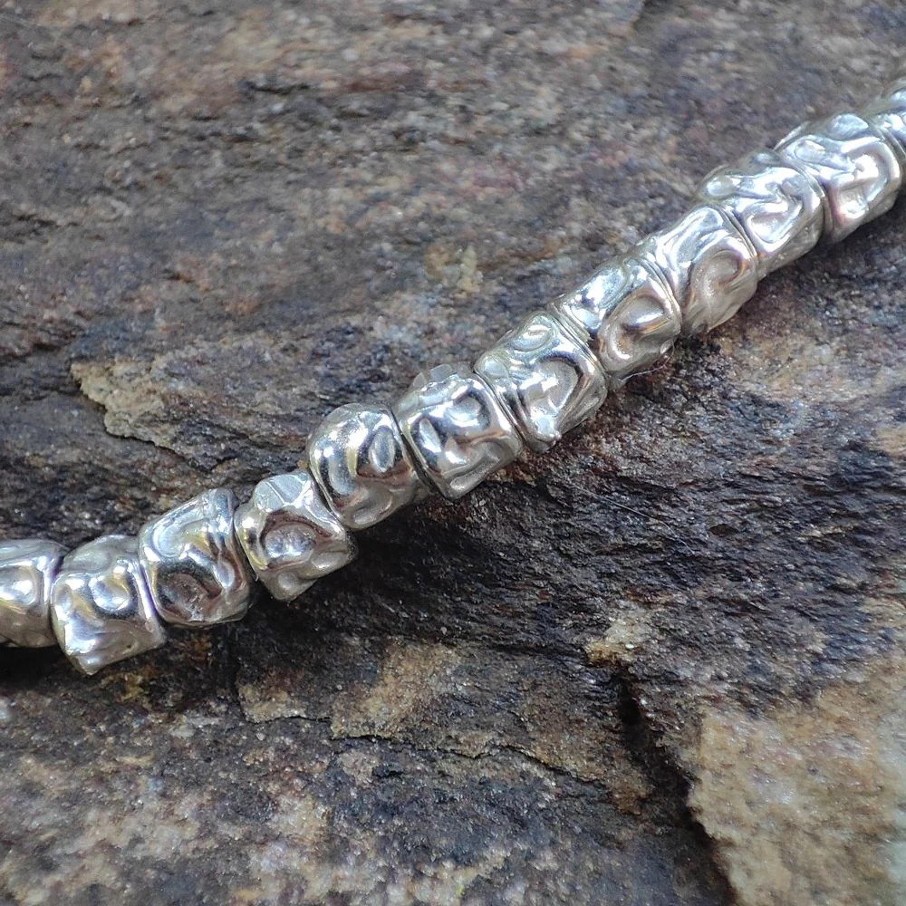 BRACCIALE artigianale con tubi martellati - TINY - Image 5