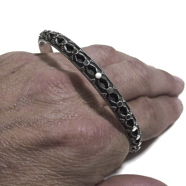 Bracciale etnico KAMMI a cerchio in argento - rigido - Image 3