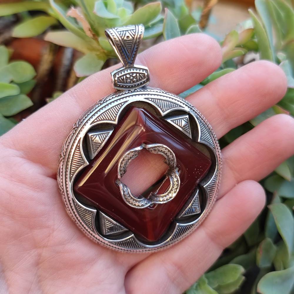 Ciondolo ANZAD con pietra CORNIOLA in argento 925 Ciondolo artigianale TUAREG - Image 2