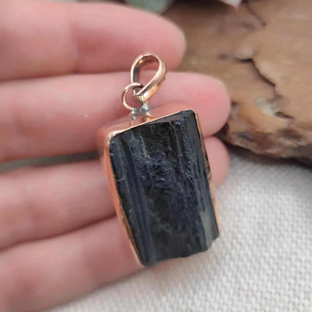 Ciondolo con TORMALINA NERA in rame - BLACK - Image 18
