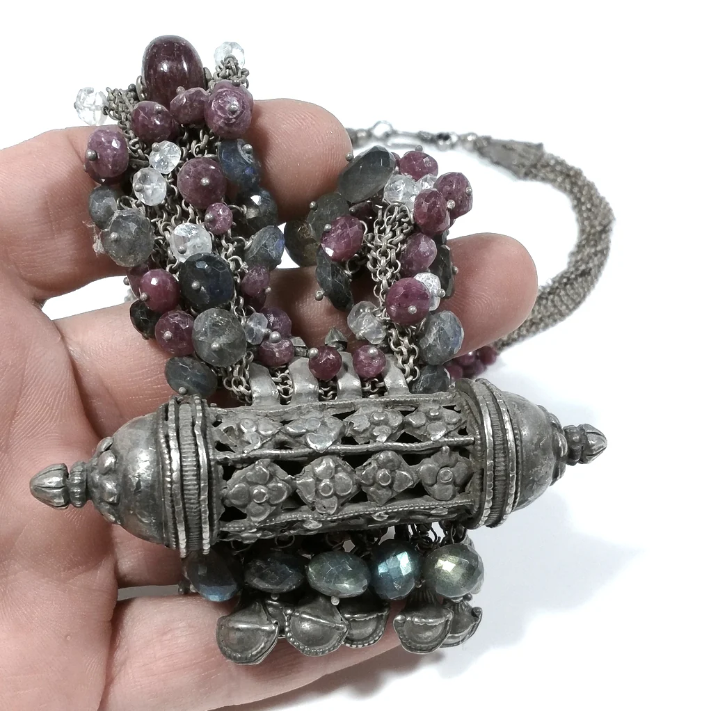 Collana ETNICA argento antico e RUBINO, PIETRA di LUNA | Gioielli etnici INDIA - Image 12