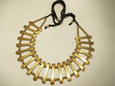 Collana in ottone Naga - Image 3