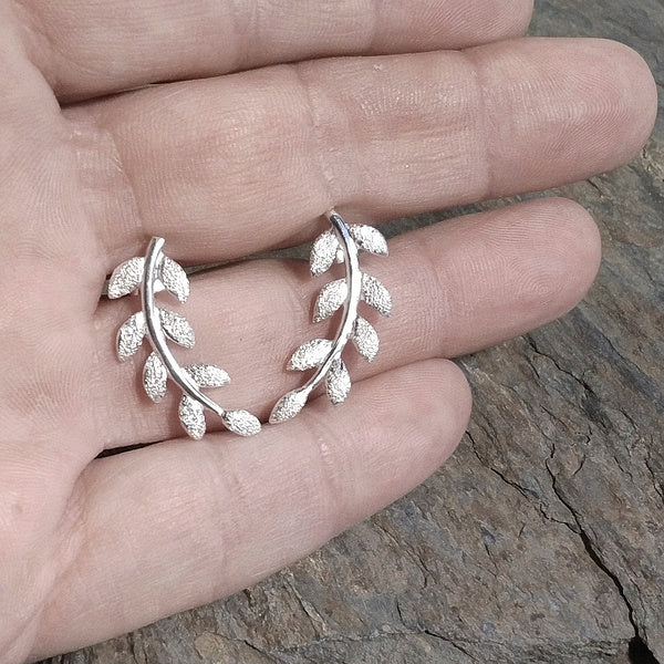 ORECCHINI AARTI a forma di foglio da lobo argento - Image 3