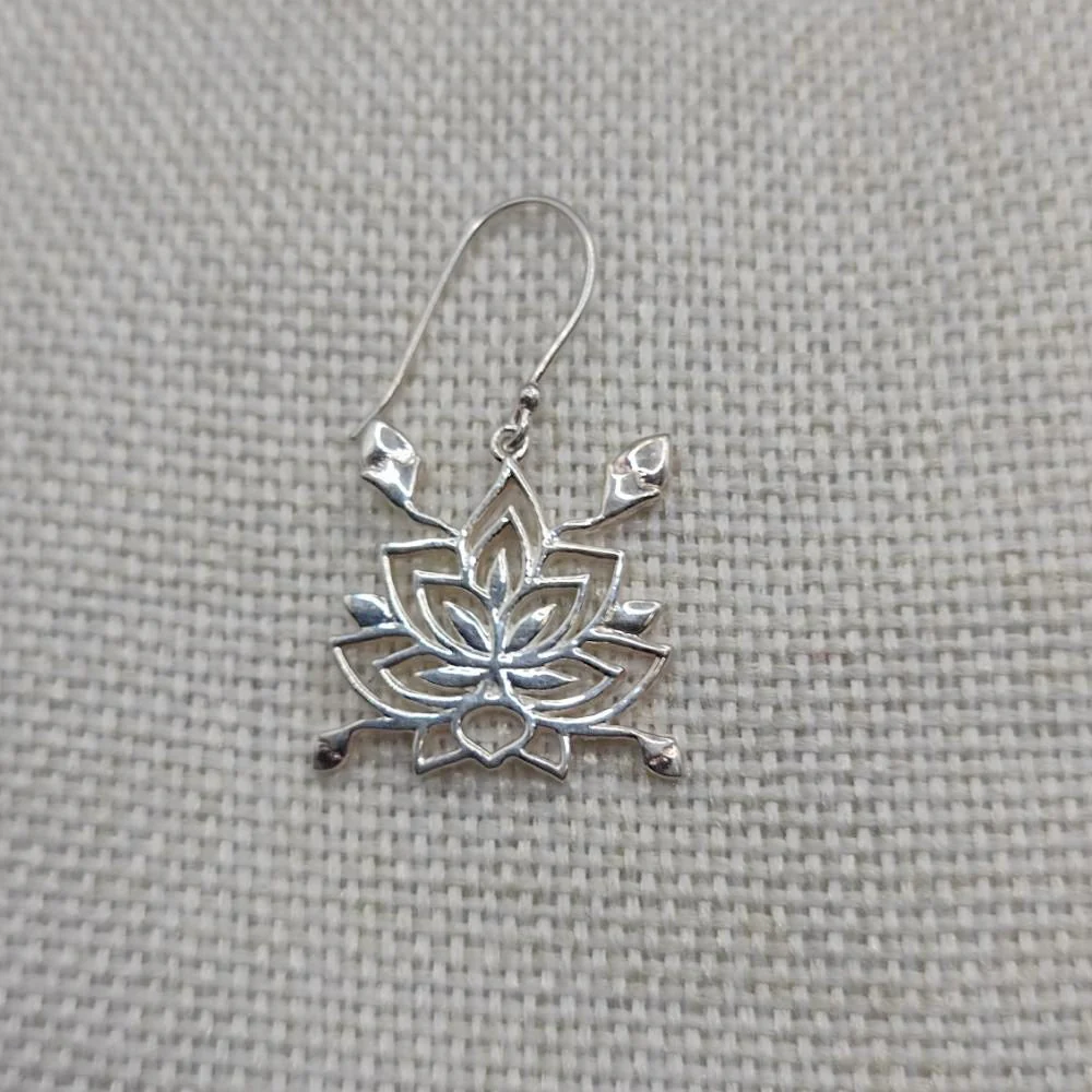Orecchini in argento 925 con fiore di loto - CHAMBAL - Image 5