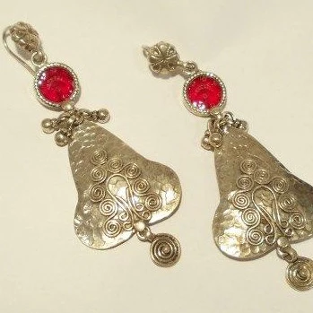Orecchini etnico in argento antico - ROSSO